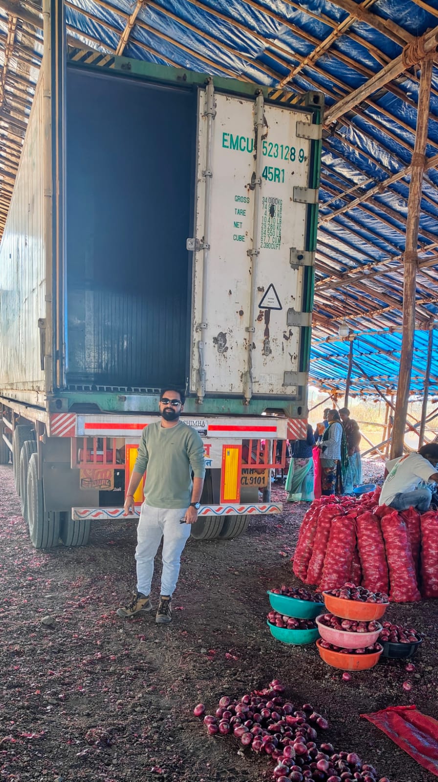 WhatsApp Image 2025 12 09 at 19.59.08 (1)